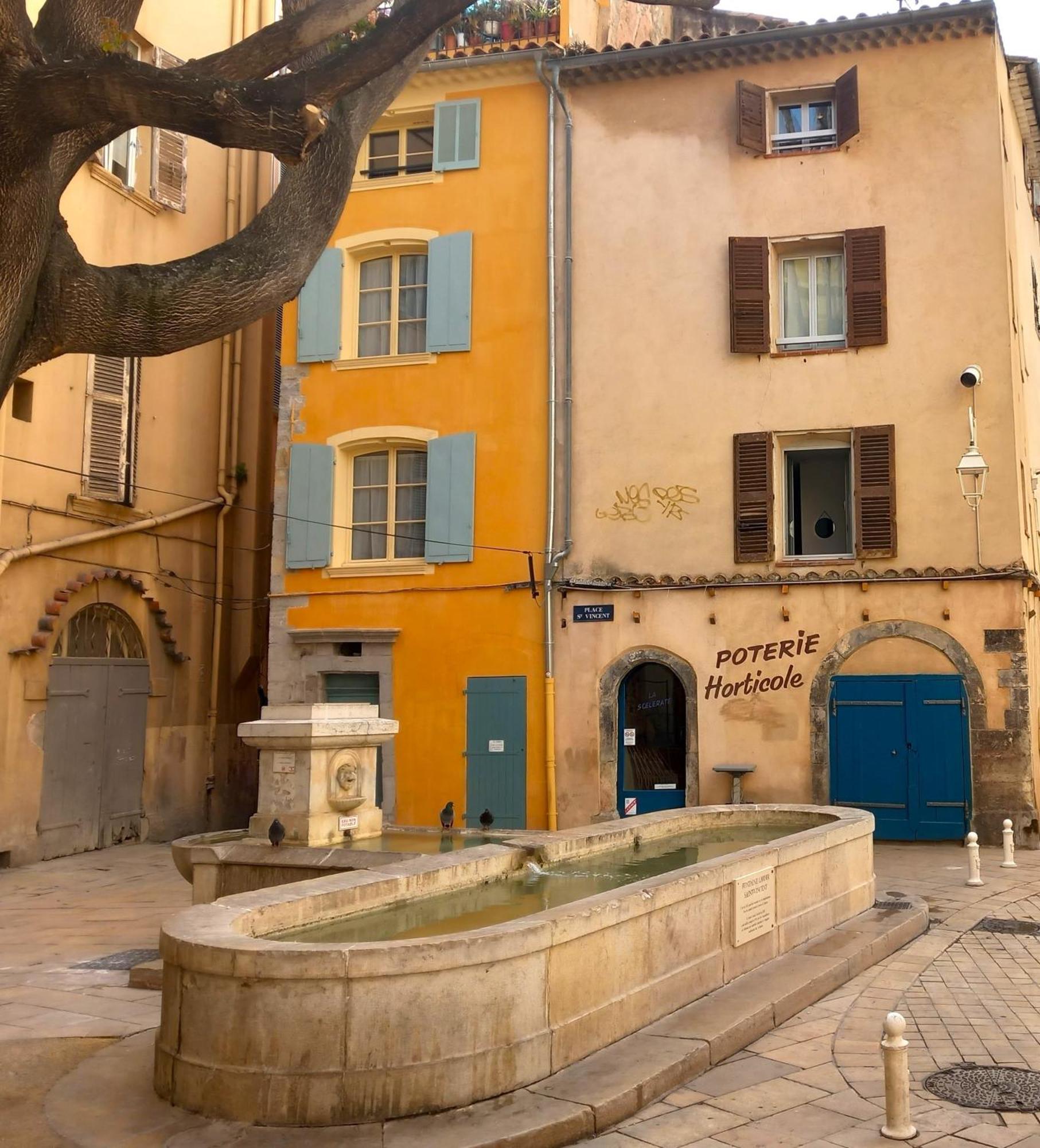 #3 Studio # Place Charmante Toulon Exterior foto